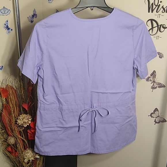 3 for $20 Women's Work Force Scrub Shirt - Picture 4 of 5